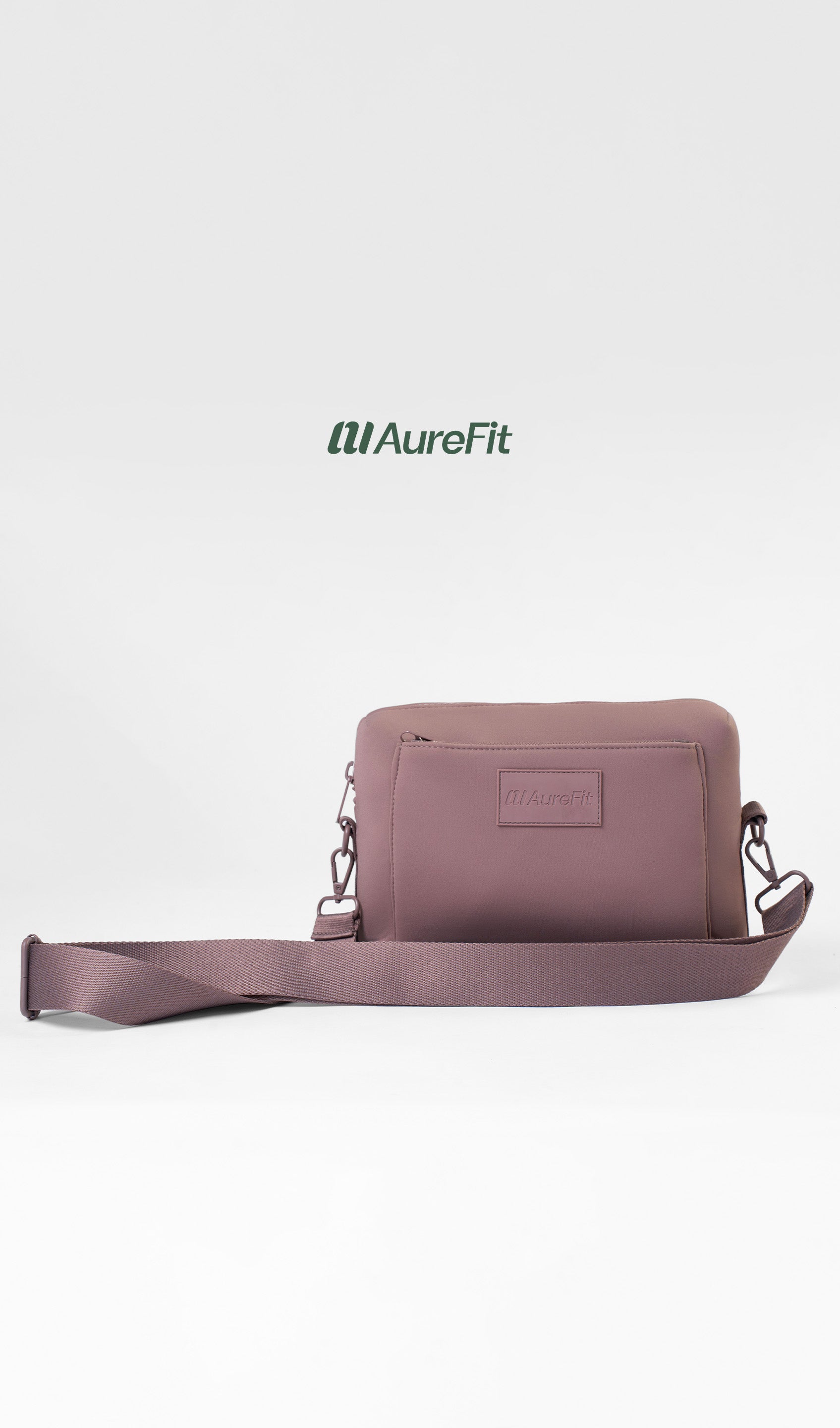 Túi đeo chéo thể thao thời trang Livia Crossbody