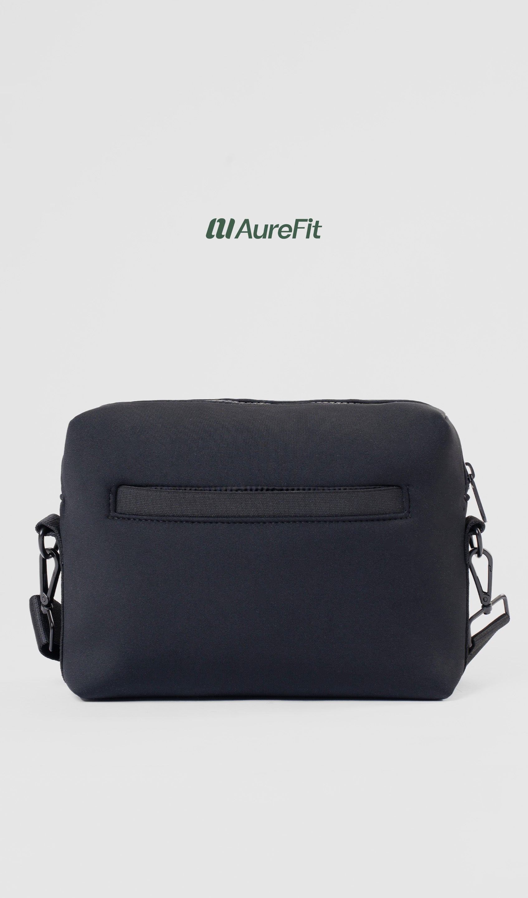 Túi đeo chéo thể thao thời trang Livia Crossbody