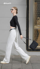 Túi đeo chéo thể thao thời trang Livia Crossbody
